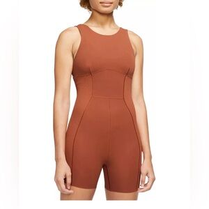 Yoga Dri-FIT Luxe Romper size M
